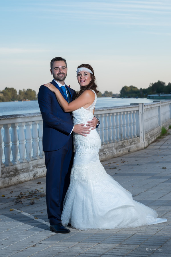 ricardo lozano0569- maria y oscar