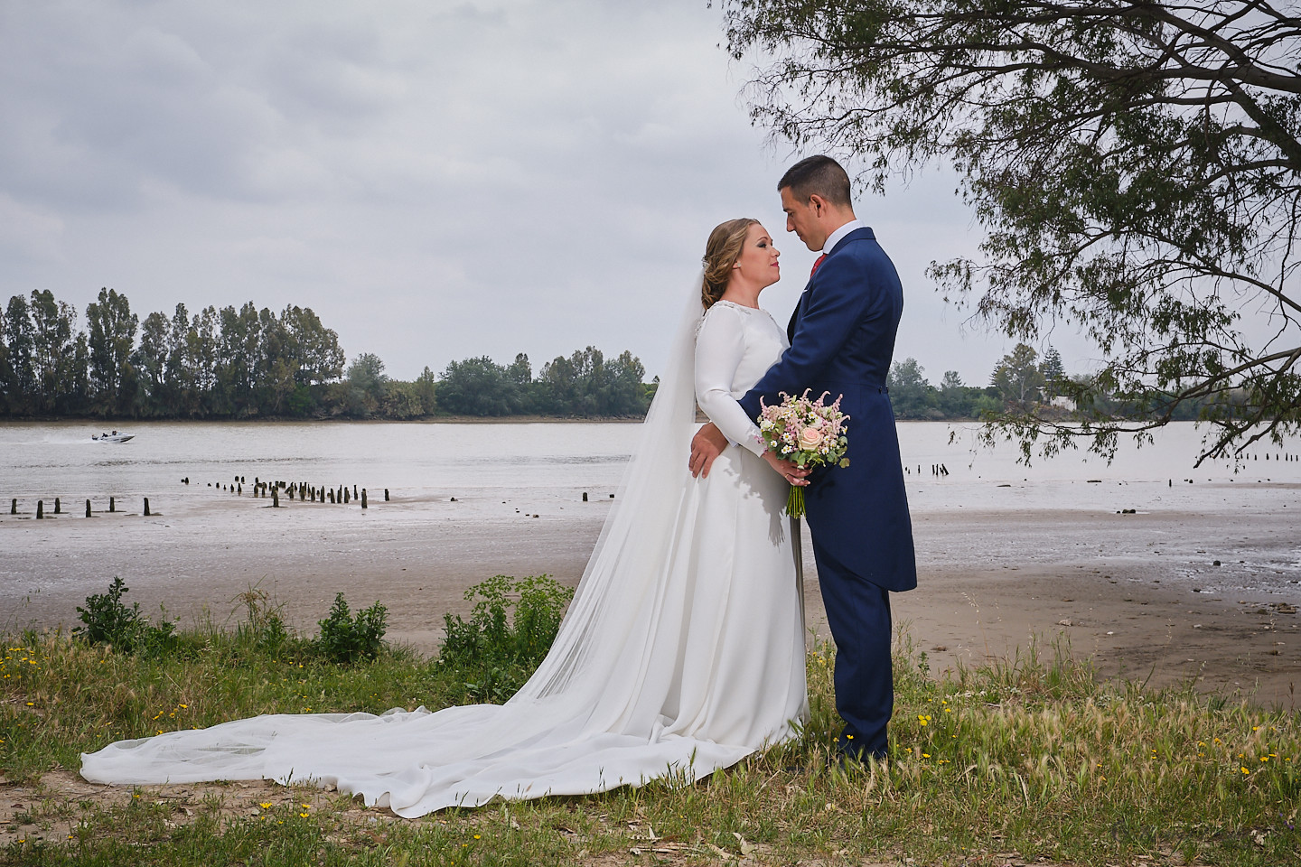 0795- estefania y manolo-040519