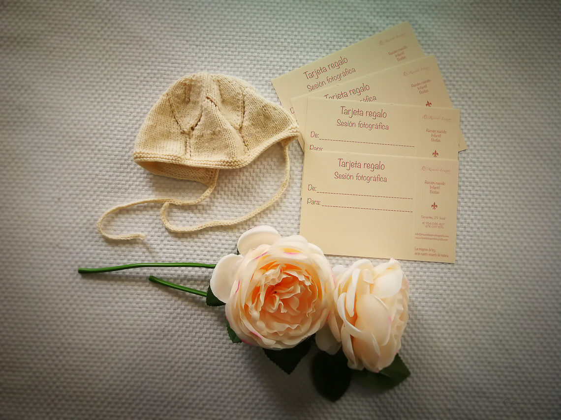 Ricardo Lozano fotografía- Fotógrafo documental de bodas y eventos en Sevilla - tarjeta%20regalo%20recieÌn%20nacido.jpg